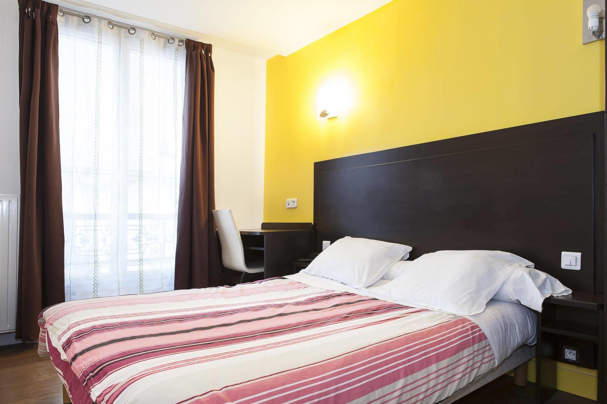 Hotel Le Myosotis Parigi