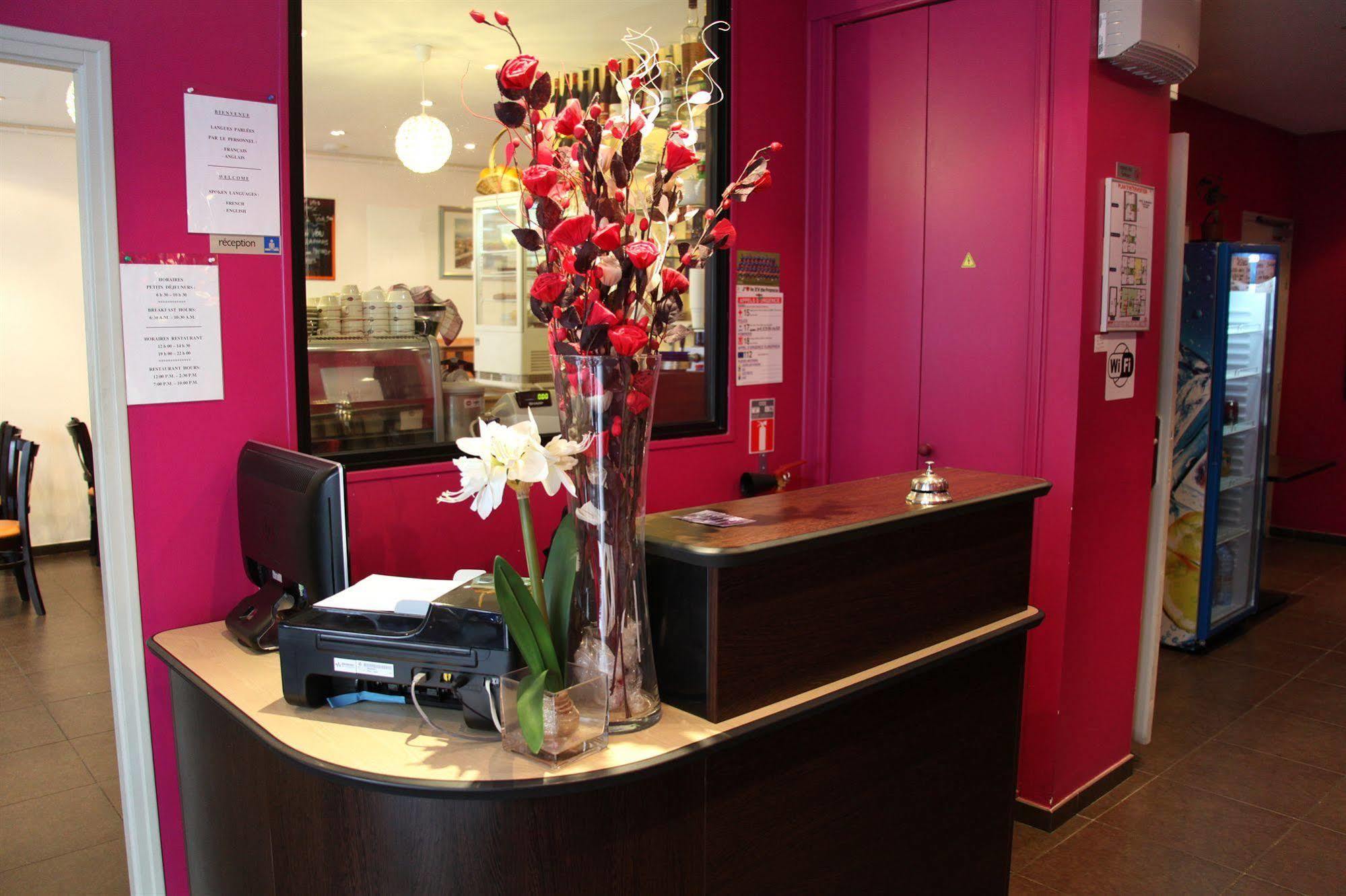 Hotel Le Myosotis Parigi